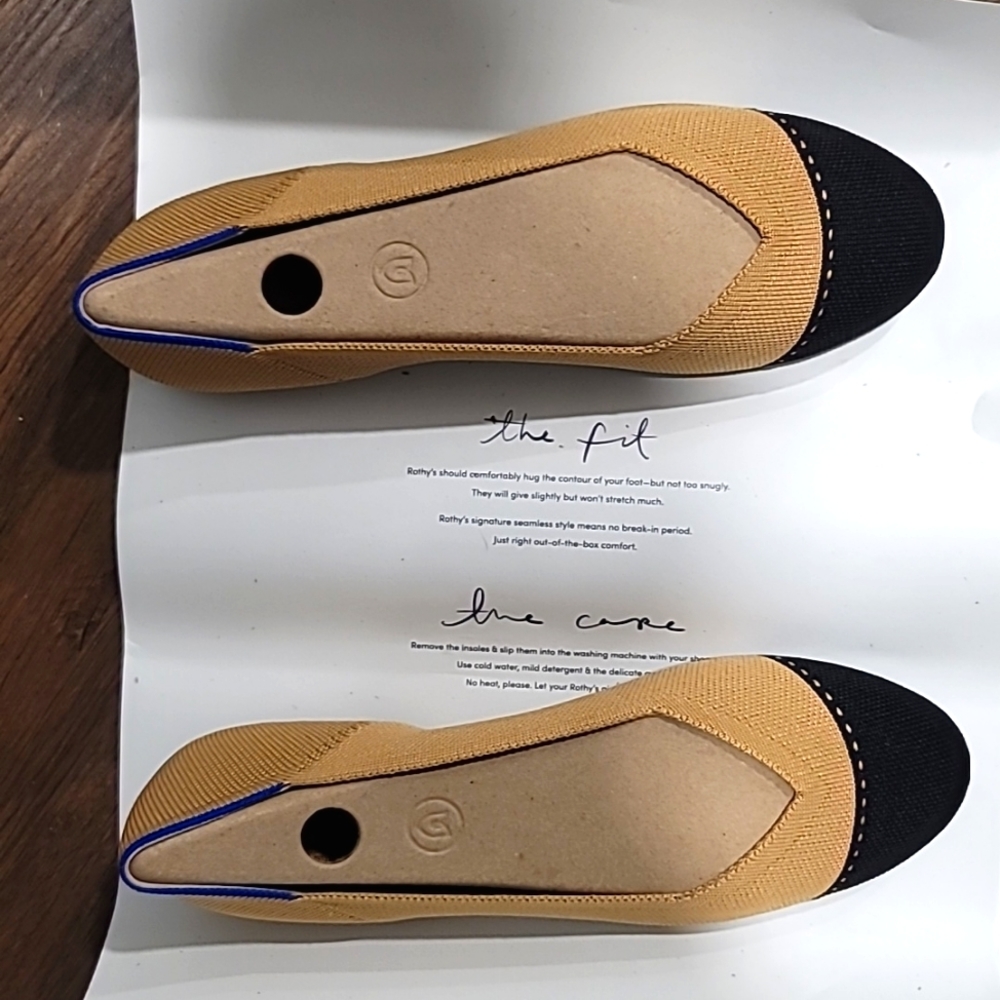(Retired) Rothy's Round Ballet Flat